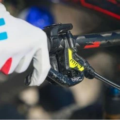 MAGURA MT8 SL Schwarz, Mystic Grau, Neongelb | Postmount -Shimano Verkaufsladen 2701657 mt8 sl 1 finger hc carbolay reg lever blade 2